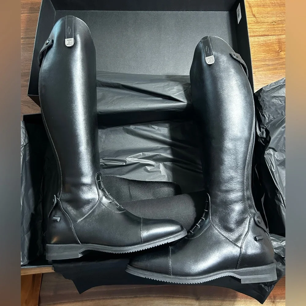 Tucci Galileo Black Leather Boots - Picture 2 of 8